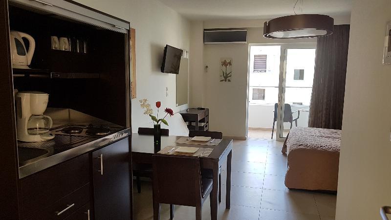 Cosmos Hotel Réthimno Kültér fotó
